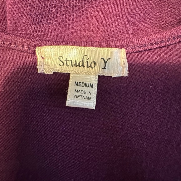 Studio Y Rich Purple Top Silver Sequenced Neckline size Medium - Picture 8 of 10